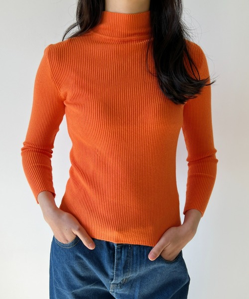 CLEA（クレア）の「【全7色/カラバリ豊富】ハイネックベーシックリブニット（ニット/セーター・レディース・ブラック/グリーン/グレー/アイボリー/グリーン系その他/ブルー/ホワイト/ライトピンク/オレンジ/レッド・FREE）」の10枚目の写真