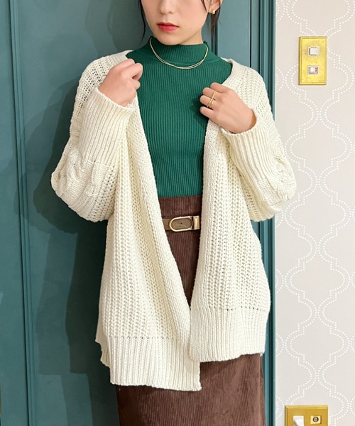 CLEA（クレア）の「【全7色/カラバリ豊富】ハイネックベーシックリブニット（ニット/セーター・レディース・ブラック/グリーン/グレー/アイボリー/グリーン系その他/ブルー/ホワイト/ライトピンク/オレンジ/レッド・FREE）」の18枚目の写真