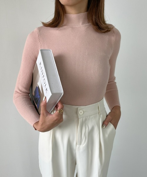 CLEA（クレア）の「【全7色/カラバリ豊富】ハイネックベーシックリブニット（ニット/セーター・レディース・ブラック/グリーン/グレー/アイボリー/グリーン系その他/ブルー/ホワイト/ライトピンク/オレンジ/レッド・FREE）」の22枚目の写真