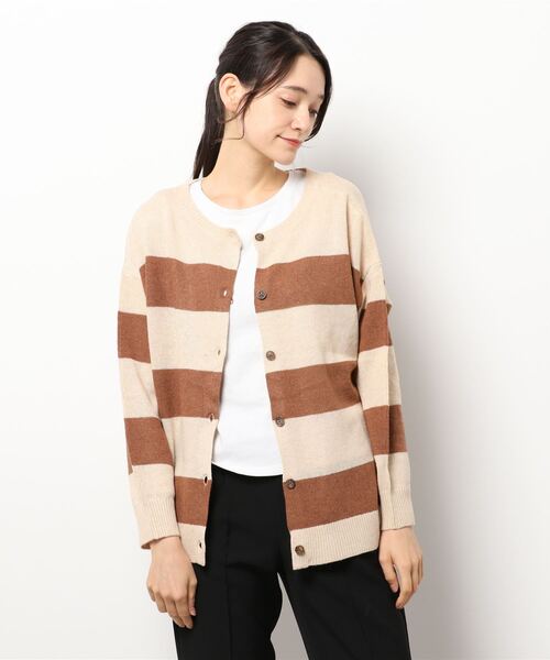 Samansa Mos2（サマンサ モスモス）の「ワイドボーダー前後着ゆるカーディガン（カーディガン/ボレロ・レディース・グレー/ブラウン/ベージュ・ﾌﾘ-）」の8枚目の写真