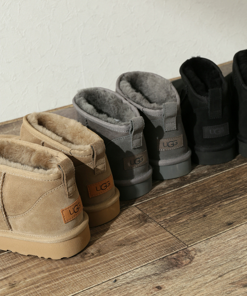 UGG（アグ）の「【UGG/アグ】CLASSIC ULTRA MINI：ショートブーツ◆（ブーツ・レディース・ブラック/カーキ/グレー・60/70/80）」の8枚目の写真