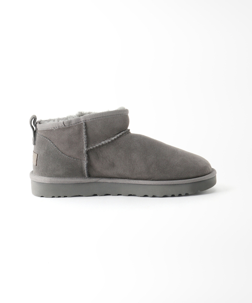 UGG（アグ）の「【UGG/アグ】CLASSIC ULTRA MINI：ショートブーツ◆（ブーツ・レディース・ブラック/カーキ/グレー・60/70/80）」の14枚目の写真