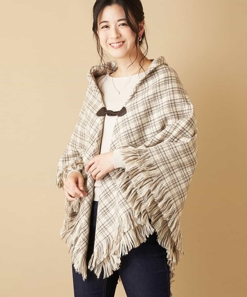 OFUON le MK（オフオンルエムケー）の「トグルボタン付き大判ストール（ストール/ショール・レディース・グレー/アイボリー・38）」の15枚目の写真