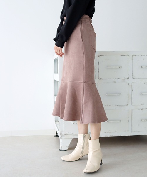 cheriella(シェリエラ)の「【TwentyThree】スエードラッフルマーメイドスカート(スカート・レディース・ピンク/グリーン/マスタード・FREE)」の17枚目の写真