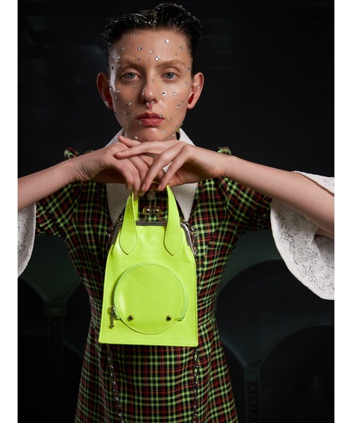 PAMEO POSE（パメオポーズ）の「My maid Hippocampus Bag（ショルダーバッグ・レディース・ブラック/ベージュ/イエロー・FREE）」の3枚目の写真