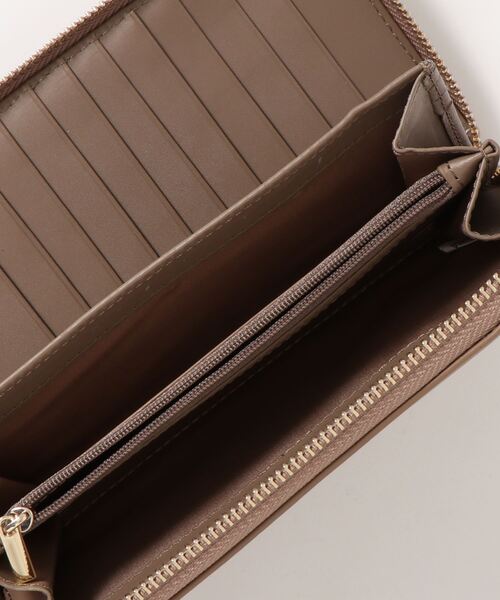 COLONY 2139（コロニートゥーワンスリーナイン）の「【ユニセックス】多収納長財布（財布・レディース・ベージュ/ブラック/パープル/モカ/ネイビー/ブラウン・FREE）」の10枚目の写真