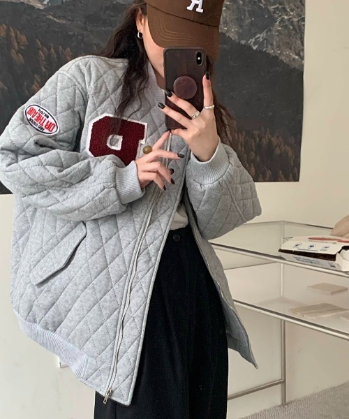 MANGROVE(マングローブ)の「Pロゴキルティングスタジャン(ブルゾン・レディース・アイボリー・FREE)」の6枚目の写真