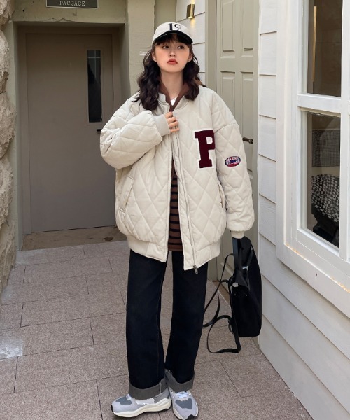 MANGROVE(マングローブ)の「Pロゴキルティングスタジャン(ブルゾン・レディース・アイボリー・FREE)」の19枚目の写真