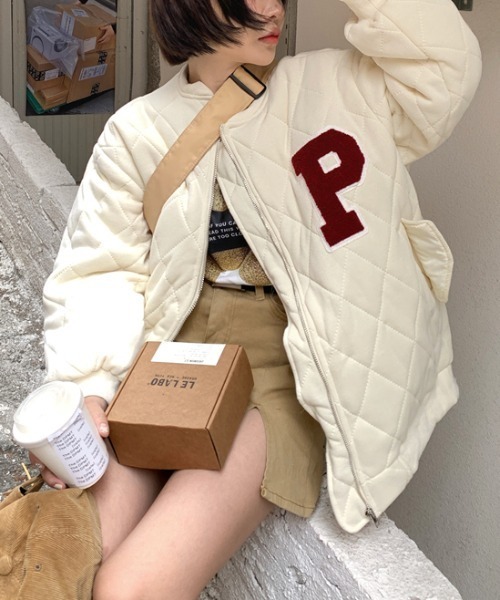 MANGROVE(マングローブ)の「Pロゴキルティングスタジャン(ブルゾン・レディース・アイボリー・FREE)」の11枚目の写真
