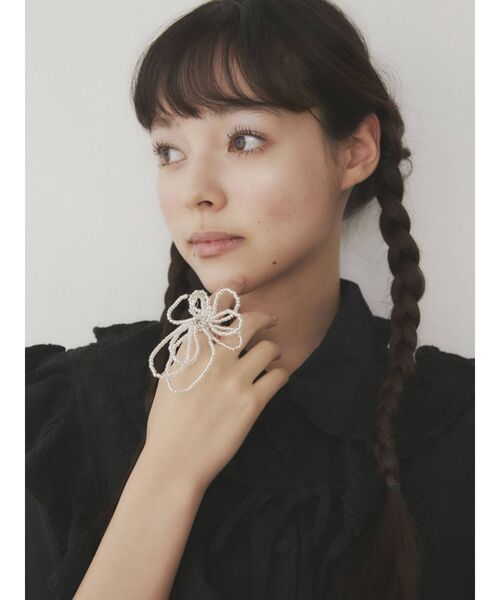 merry jenny（メリージェニー）の「floral beads ring（リング・レディース・グレー/クリア・FREE）」の13枚目の写真