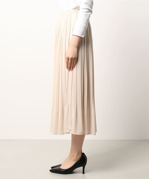MISCH MASCH(ミッシュマッシュ)の「シフォンプリーツスカート(スカート・レディース・ベージュ/ピンク/モカ/ラベンダー・MEDIUM)」の5枚目の写真
