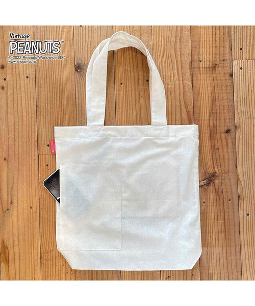 Vintage PEANUTS(ビンテージピーナッツ)の「ルートート/リサイクルコットン SNOOPY スヌーピー IP.トール.Peanuts-6W(トートバッグ・レディース・ホワイト系その他/ブラック系その他6/グレー系その他2/ベージュ系その他4/グリーン系その他7/ブルー系その他3/レッド系その他5・FREE)」の15枚目の写真