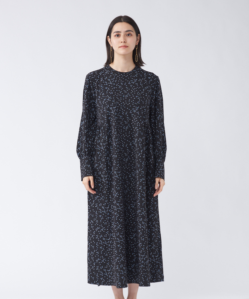 qualite(カリテ)の「ドットパネルギャザーワンピース(ワンピース・レディース・ドット・フリー)」の6枚目の写真