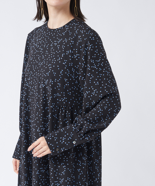 qualite(カリテ)の「ドットパネルギャザーワンピース(ワンピース・レディース・ドット・フリー)」の9枚目の写真