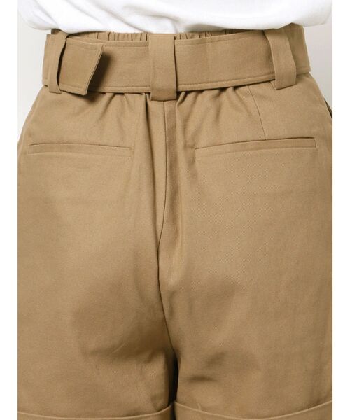 CALNAMUR(カルナムール)の「ロールアップショートパンツ(その他パンツ・レディース・ベージュ/カーキ・FREE)」の13枚目の写真