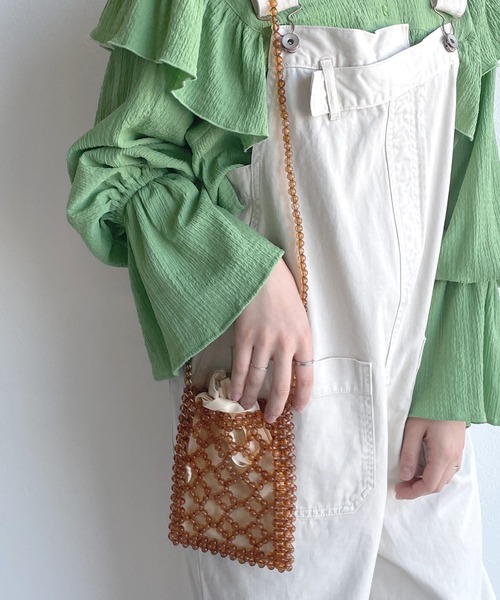 w closet（ダブルクローゼット）の「ビーズショルダーバッグ（ショルダーバッグ・レディース・クリア/パープル/ブラウン・FREE）」の2枚目の写真