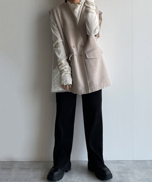 w closet（ダブルクローゼット）の「ビーズショルダーバッグ（ショルダーバッグ・レディース・クリア/パープル/ブラウン・FREE）」の4枚目の写真