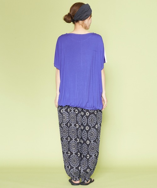 チャイハネ（チャイハネ）の「【チャイハネ】ロータスプリントトップス（Tシャツ/カットソー・レディース・ホワイト/ブラウン/レッド/ブルー・FREE）」の7枚目の写真