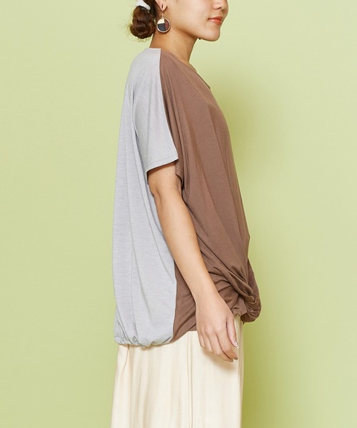 チャイハネ（チャイハネ）の「【チャイハネ】ロータスプリントトップス（Tシャツ/カットソー・レディース・ホワイト/ブラウン/レッド/ブルー・FREE）」の12枚目の写真