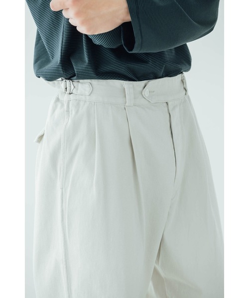 ORCIVAL（オーシバル）の「ORCIVAL | ヴィンテージツイル サイドアジャスター2タックパンツ MEN（その他パンツ・メンズ・ベージュ/カーキ・4/5）」の7枚目の写真