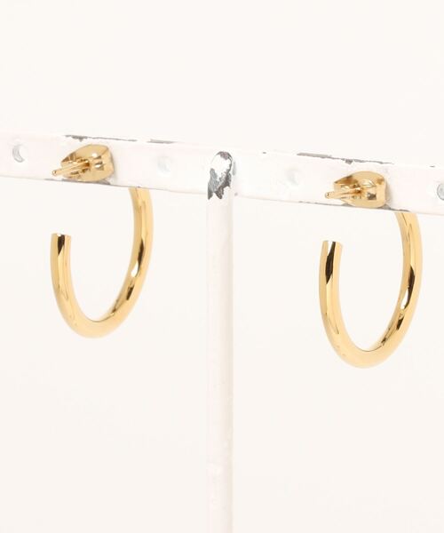 Vaya Con Dios(ヴァヤコンディオス)の「E154 stainless - Hoop pierce(pair)(ピアス(両耳用)・メンズ・シルバー/ゴールド/ブラック・FREE)」の4枚目の写真