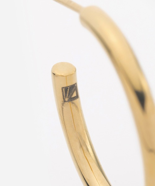 Vaya Con Dios(ヴァヤコンディオス)の「E154 stainless - Hoop pierce(pair)(ピアス(両耳用)・メンズ・シルバー/ゴールド/ブラック・FREE)」の7枚目の写真