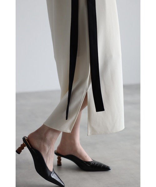 Bonjour Sagan(ボンジュールサガン)の「サイドラインワンピース(ワンピース・レディース・キナリ/ブラック/グレイッシュベージュ・FREE)」の14枚目の写真