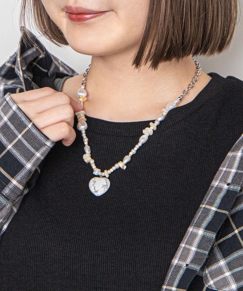 WEGO（ウィゴー）の「WEGO/ストーンミックスモチーフネックレス（ネックレス・レディース・ホワイト/ブラック/その他1・FREE）」の8枚目の写真