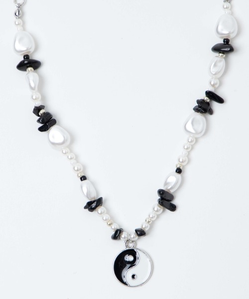 WEGO（ウィゴー）の「WEGO/ストーンミックスモチーフネックレス（ネックレス・レディース・ホワイト/ブラック/その他1・FREE）」の11枚目の写真
