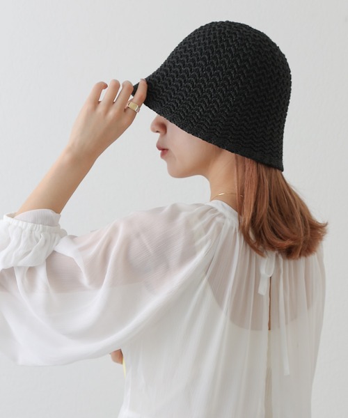 COLONY 2139(コロニートゥーワンスリーナイン)の「雑材バケットハット(ハット・レディース・ブラック/ベージュ・FREE)」の5枚目の写真