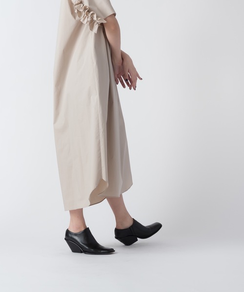 La SRIC（ラスリック）の「La SRIC / 半袖バックフリルOP（ワンピース・レディース・ベージュ/グリーン/ブルー・38）」の9枚目の写真