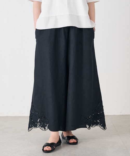 BEARDSLEY（ビアズリー）の「裾カット刺繍パンツ（その他パンツ・レディース・ブラック/ホワイト・1/0）」の8枚目の写真