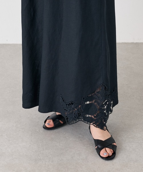 BEARDSLEY（ビアズリー）の「裾カット刺繍パンツ（その他パンツ・レディース・ブラック/ホワイト・1/0）」の11枚目の写真