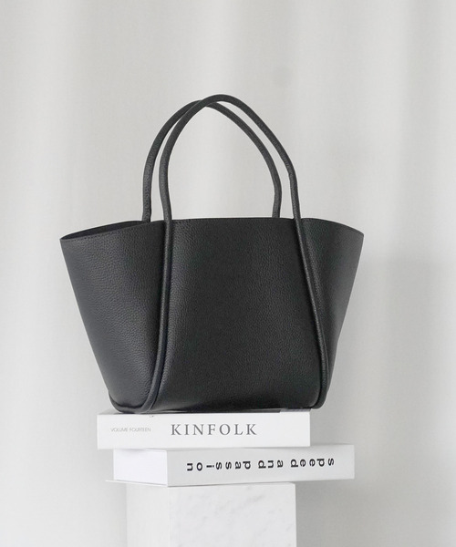 IAMUSE(アイアミューズ)の「シンプルトートバッグ S0070【IAMUSE】(トートバッグ・レディース・ホワイト/ブラック・FREE)」の13枚目の写真