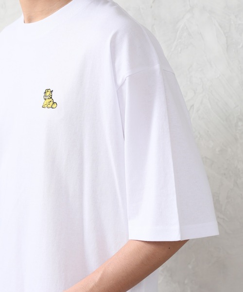 B ONE SOUL（ビーワンソウル）の「【GARFIELD/ガーフィールド】タイポグラフィ バックデザインプリントTシャツ（Tシャツ/カットソー・メンズ・ブラック/ブルー/ホワイト・M/L）」の9枚目の写真