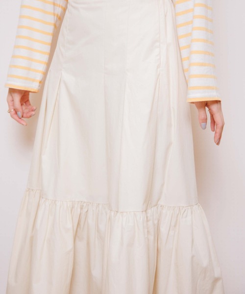 flower（フラワー）の「タックギャザースカート（スカート・レディース・ホワイト/アイボリー・FREE）」の9枚目の写真