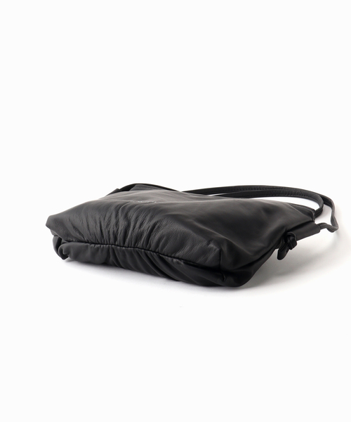 GIANNI CHIARINI（ジャンニ キアリーニ）の「【GIANNI CHIARINI/ジャン二 キアリー二】 LAMU：ショルダーバッグ（ショルダーバッグ・レディース・ブラック/ホワイト×ホワイト・FREE）」の10枚目の写真