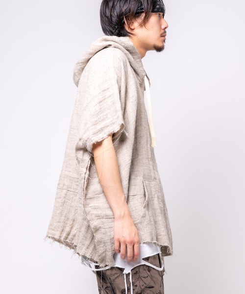 EFFECTEN(エフェクテン)の「mpa2901-raminen asymmetry poncho hoodie ポンチョフーディー(ポンチョ・メンズ・オートミール・FREE)」の13枚目の写真