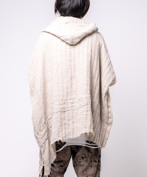 EFFECTEN(エフェクテン)の「mpa2901-raminen asymmetry poncho hoodie ポンチョフーディー(ポンチョ・メンズ・オートミール・FREE)」の3枚目の写真