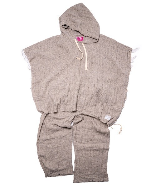 EFFECTEN(エフェクテン)の「mpa2901-raminen asymmetry poncho hoodie ポンチョフーディー(ポンチョ・メンズ・オートミール・FREE)」の6枚目の写真