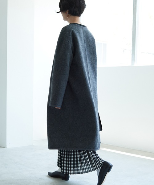 yuni（ユニ ）の「reversible jacquard ロングコート（その他アウター