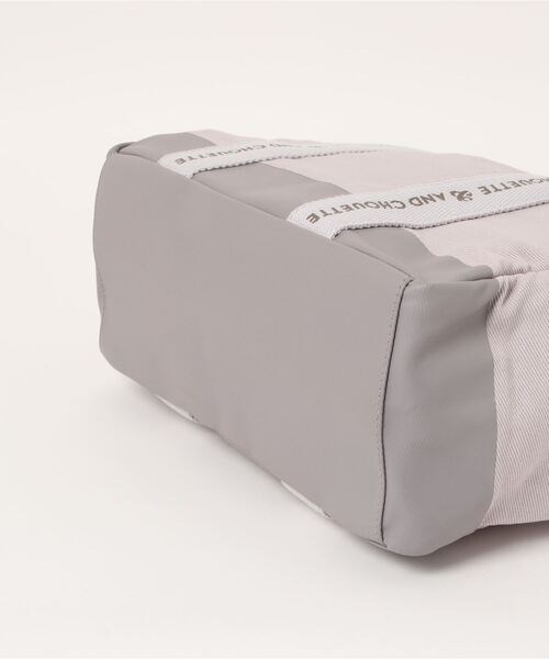 & chouette(アンドシュエット)の「ロゴキャンバスバッグ (中)(ボストンバッグ・レディース・グレー/カーキ/アイボリー・FREE)」の6枚目の写真