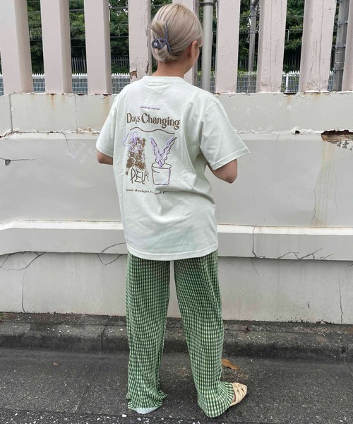 byYOUANCE（バイユアンス）の「SZK×byYOUANCEプリントTシャツ（Tシャツ/カットソー・レディース・グリーン系その他/ライトピンク/ホワイト/サックスブルー・FREE）」の5枚目の写真