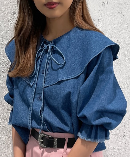 apres jour mignon(アプレジュールミニョン)の「デニムブラウス【ZOZOTOWN限定アイテム】(シャツ/ブラウス・レディース・ブルー/ダークブルー・フリー/X-LARGE)」の2枚目の写真