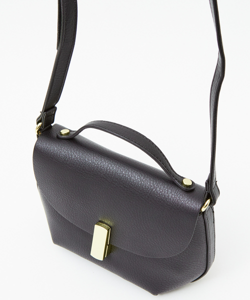 Abahouse Devinette（ドゥヴィネット）の「【mieux un】フェイクレザーミニショルダーバッグ（ショルダーバッグ・レディース・グリーン/キャメル/ブラック/アイボリー・フリー）」の17枚目の写真