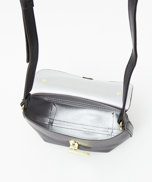 Abahouse Devinette（ドゥヴィネット）の「【mieux un】フェイクレザーミニショルダーバッグ（ショルダーバッグ・レディース・グリーン/キャメル/ブラック/アイボリー・フリー）」の22枚目の写真