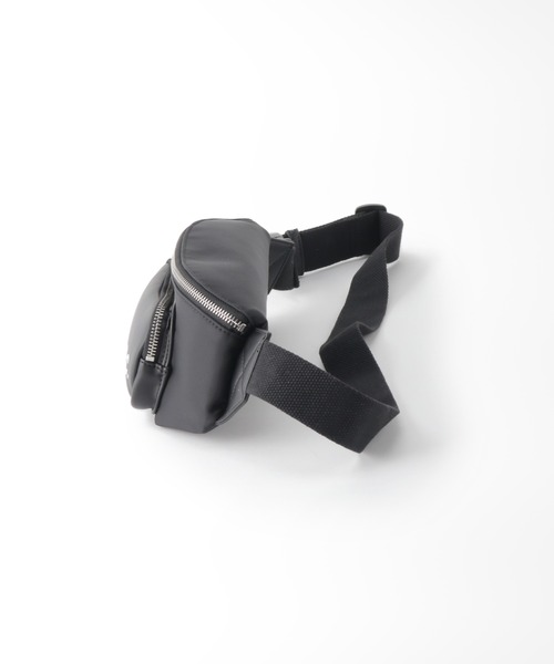 A.P.C.（アーペーセー）の「【A.P.C. / アー ペー セー】 BANANE CAMDEN ウエストバック（ショルダーバッグ・メンズ・ブラック・FREE）」の11枚目の写真