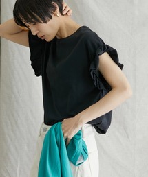 AMERICAN HOLIC | ショルダーフリルカットプルオーバー(Tシャツ/カットソー)