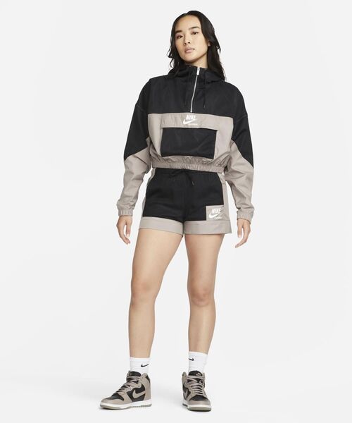 シュウNIKE アロハシャツ・ショートパンツ セットアップ　美品　Mサイズ NIKE - セットアップ《新品/M》NIKE ナイキ ロゴ シャツ