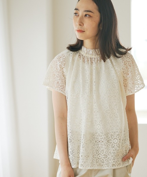 PUAL CE CIN（ピュアルセシン）の「清潔感と品の良さが漂う華やぎレースブラウス（シャツ/ブラウス・レディース・ブラック/アイボリー・FREE）」の2枚目の写真